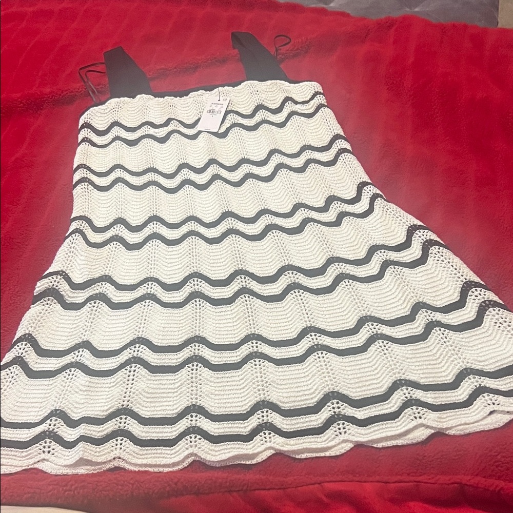 Chic crochet Black and White Dress